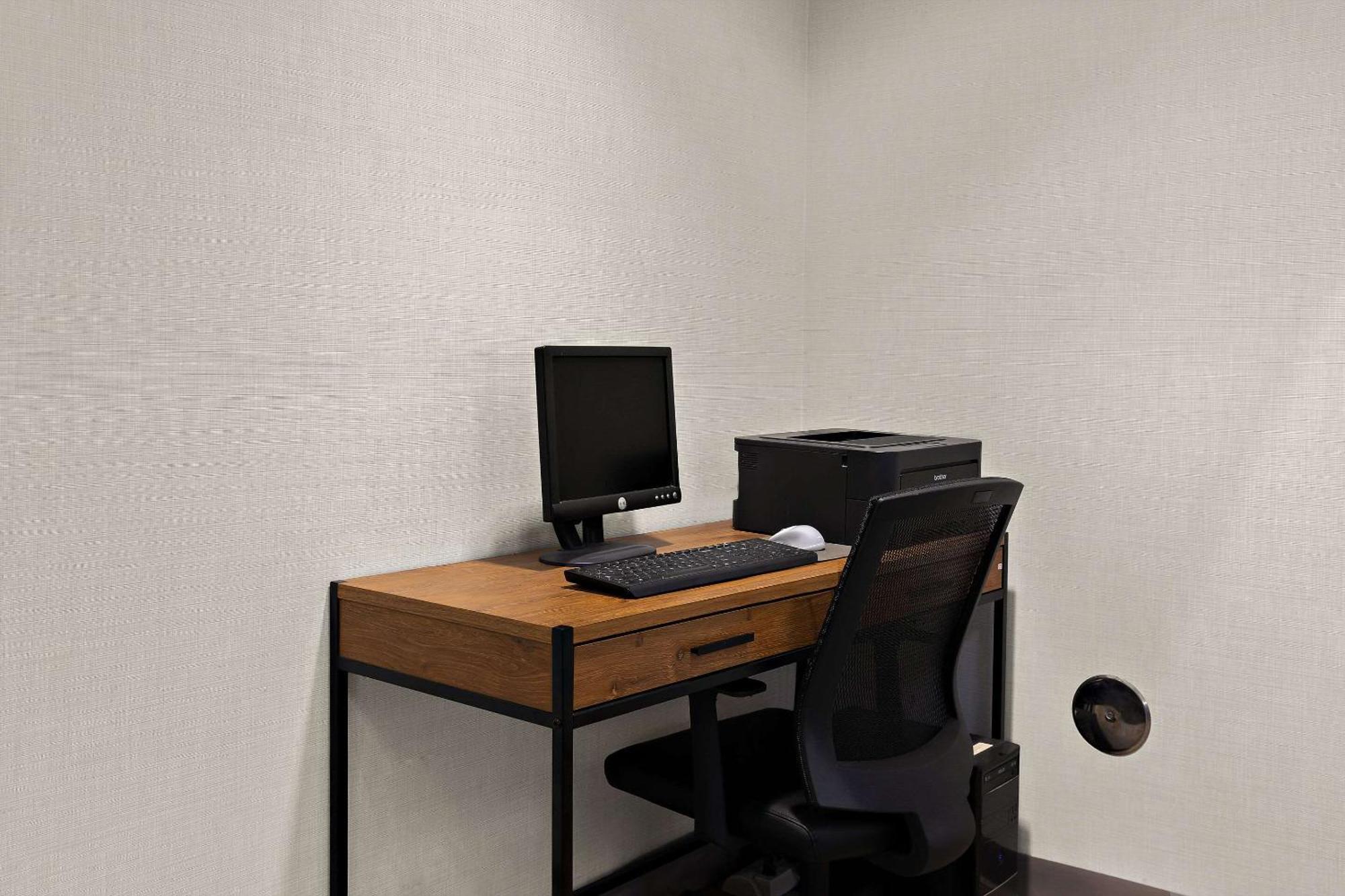 Comfort Inn & Suites Fremont Dış mekan fotoğraf