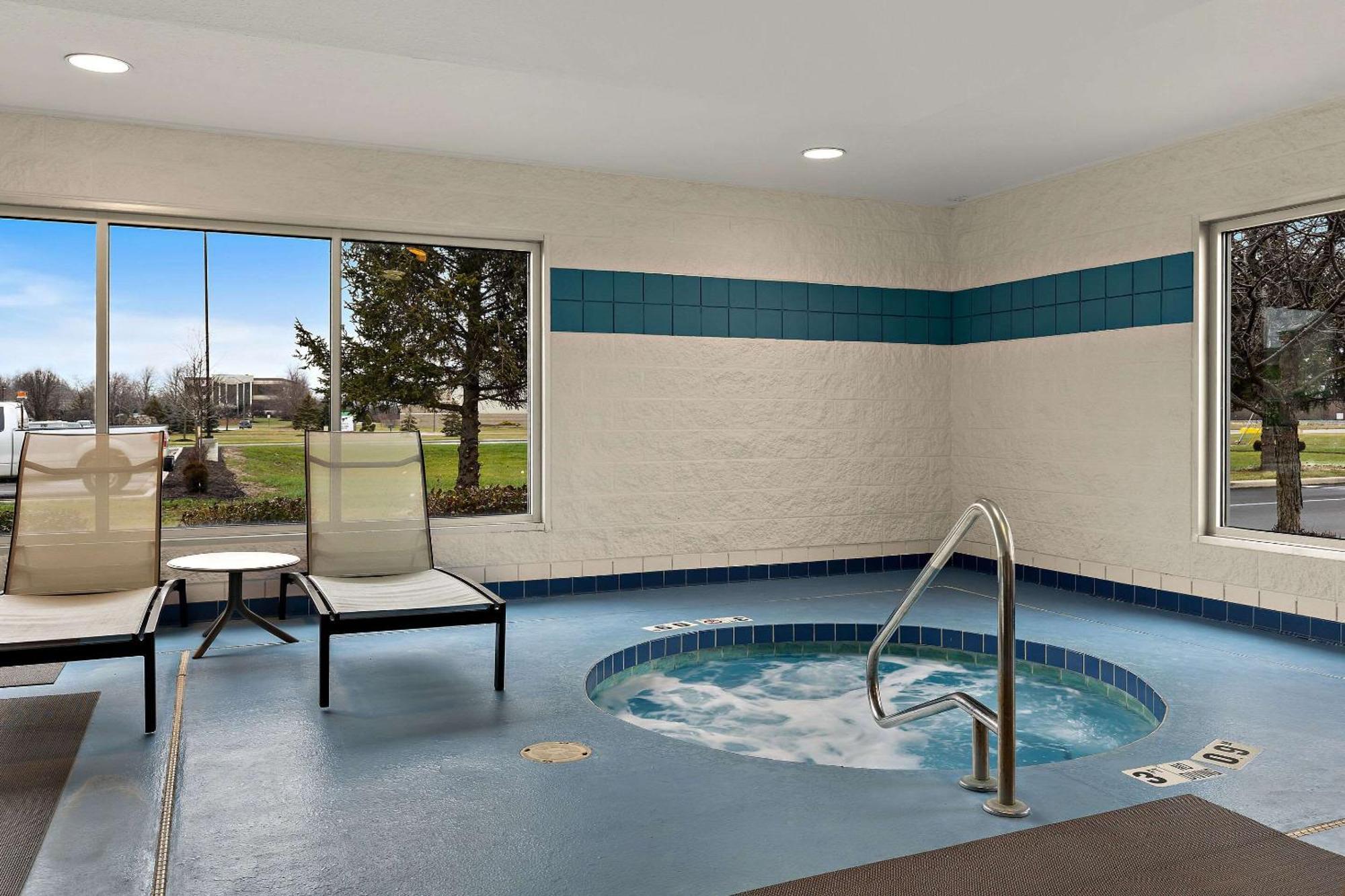 Comfort Inn & Suites Fremont Dış mekan fotoğraf